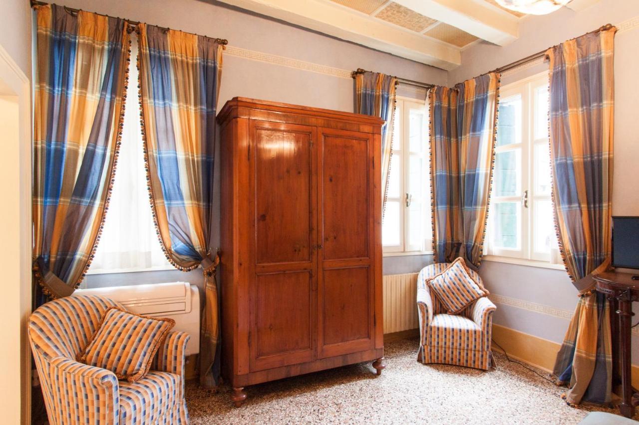 Explore Venice From A Sophisticated Hideaway In San Polo Luaran gambar