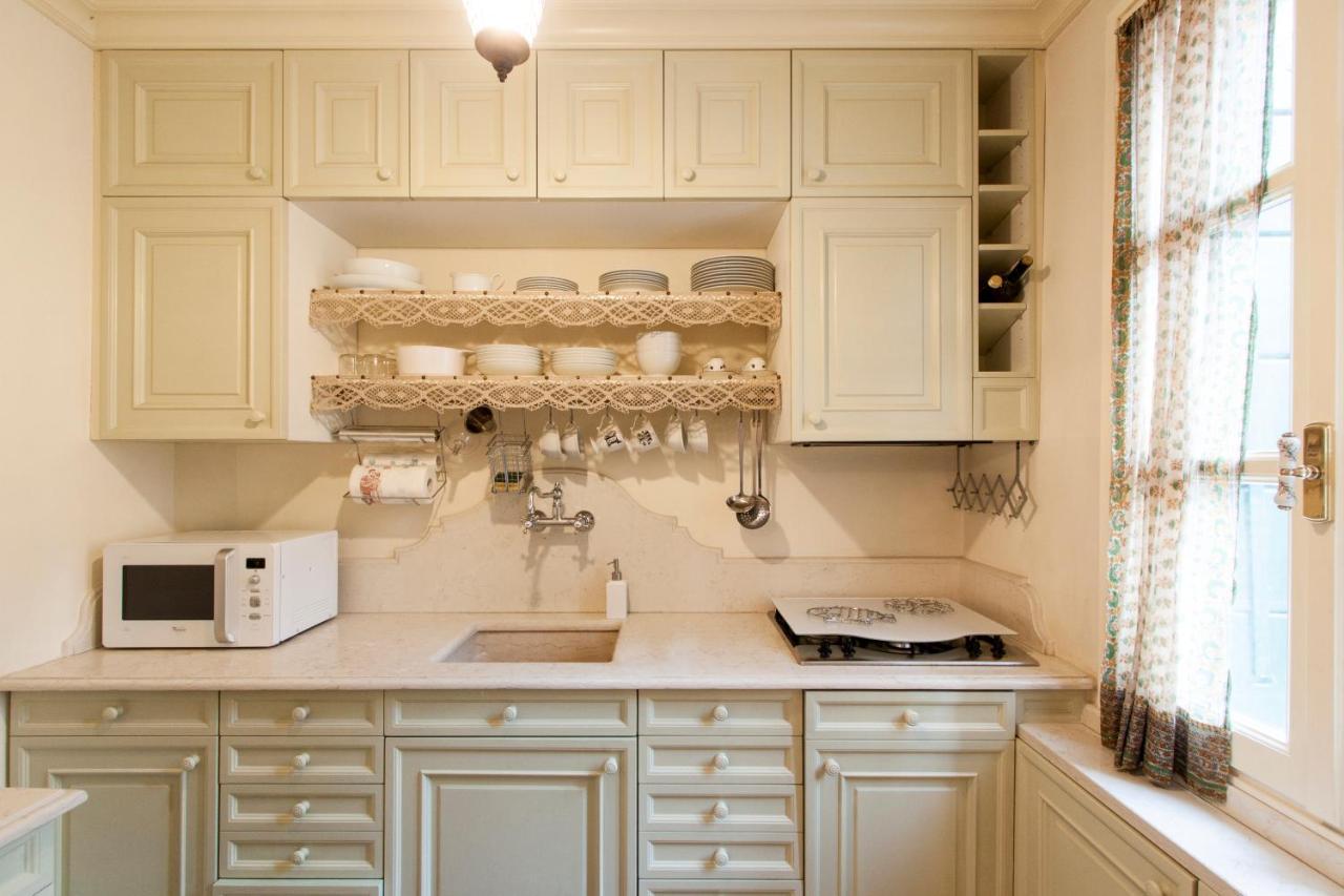 Explore Venice From A Sophisticated Hideaway In San Polo Luaran gambar