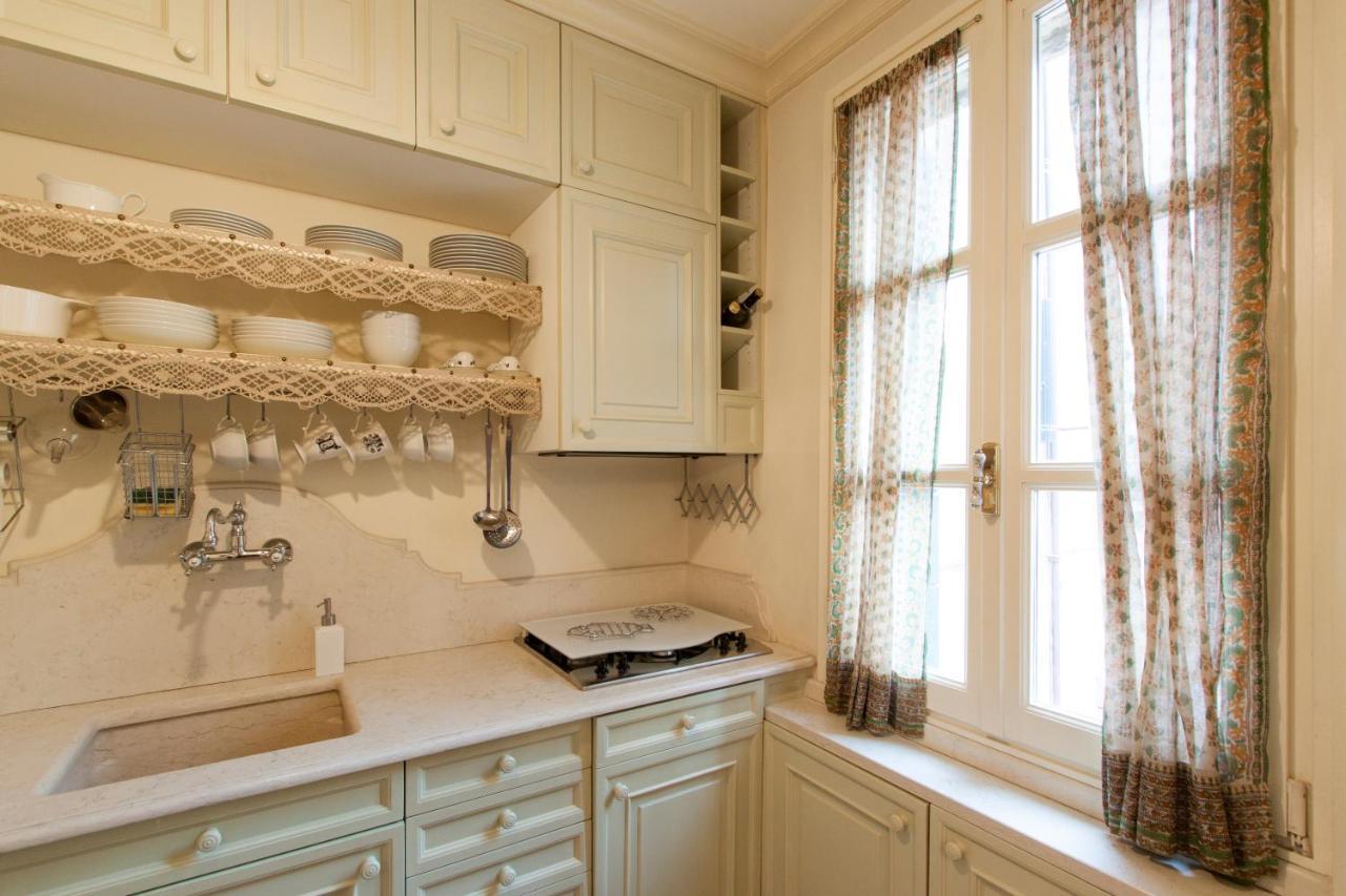 Explore Venice From A Sophisticated Hideaway In San Polo Luaran gambar